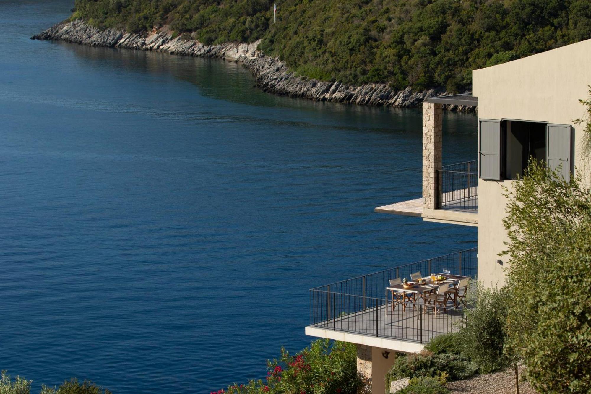 Villa Kalamos - Modern Villa In Sivota Bay With Direct Access To Sea 外观 照片